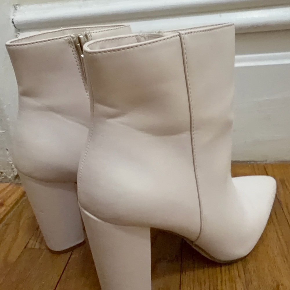 JustFab Cream Heeled Boots